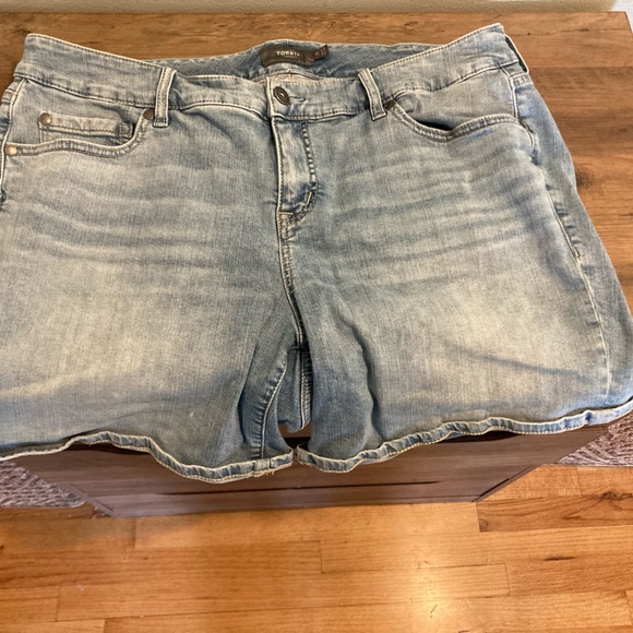 torrid Shorts Torrid Boyfriend Jean Shorts Poshmark